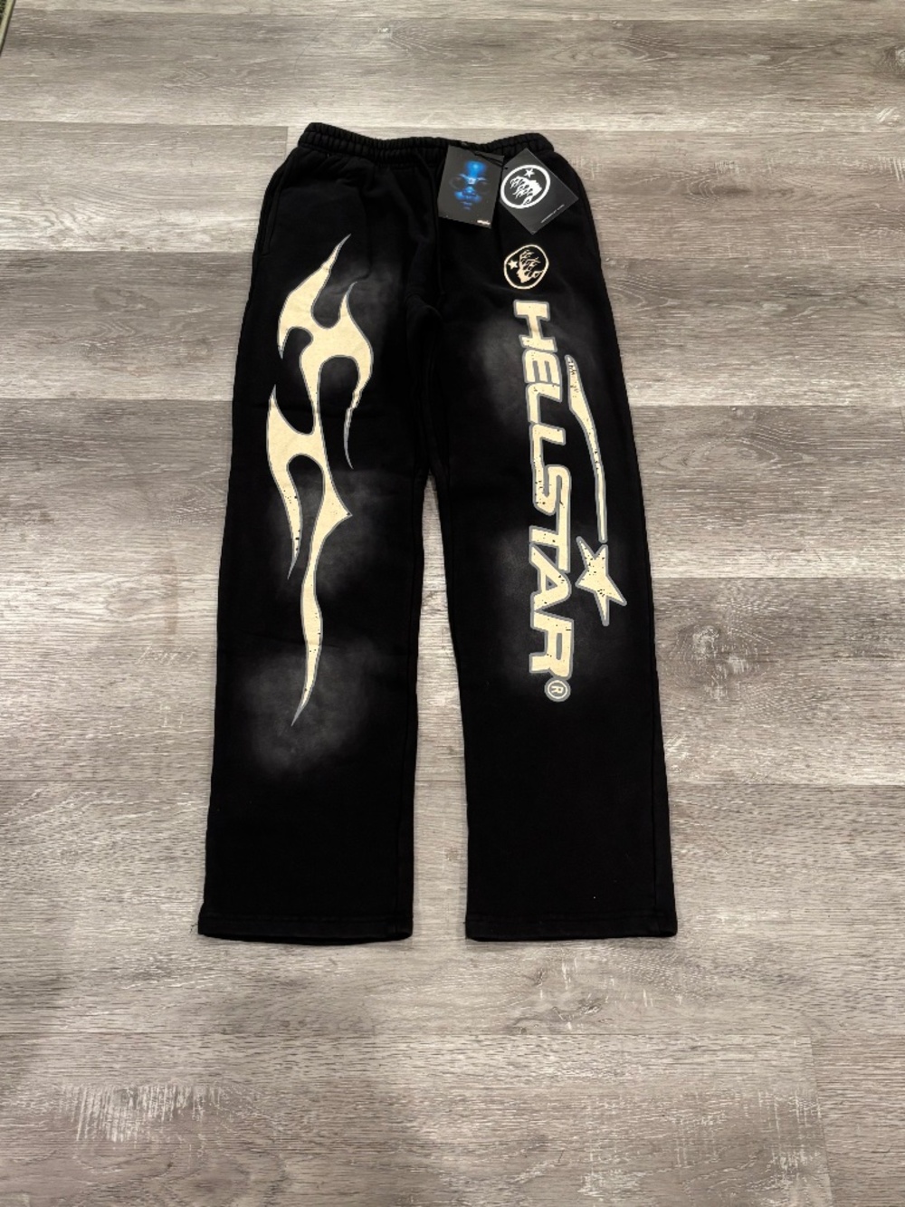 Hellstar Faded Black Graphic Sweatpants 100% Cotton Mens M NWT